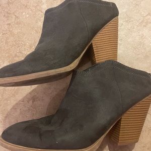 Dolce vita mules size 10